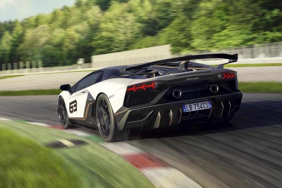  Lamborghini Aventador SVJ 63 2018 года  (фото 5 из 14)